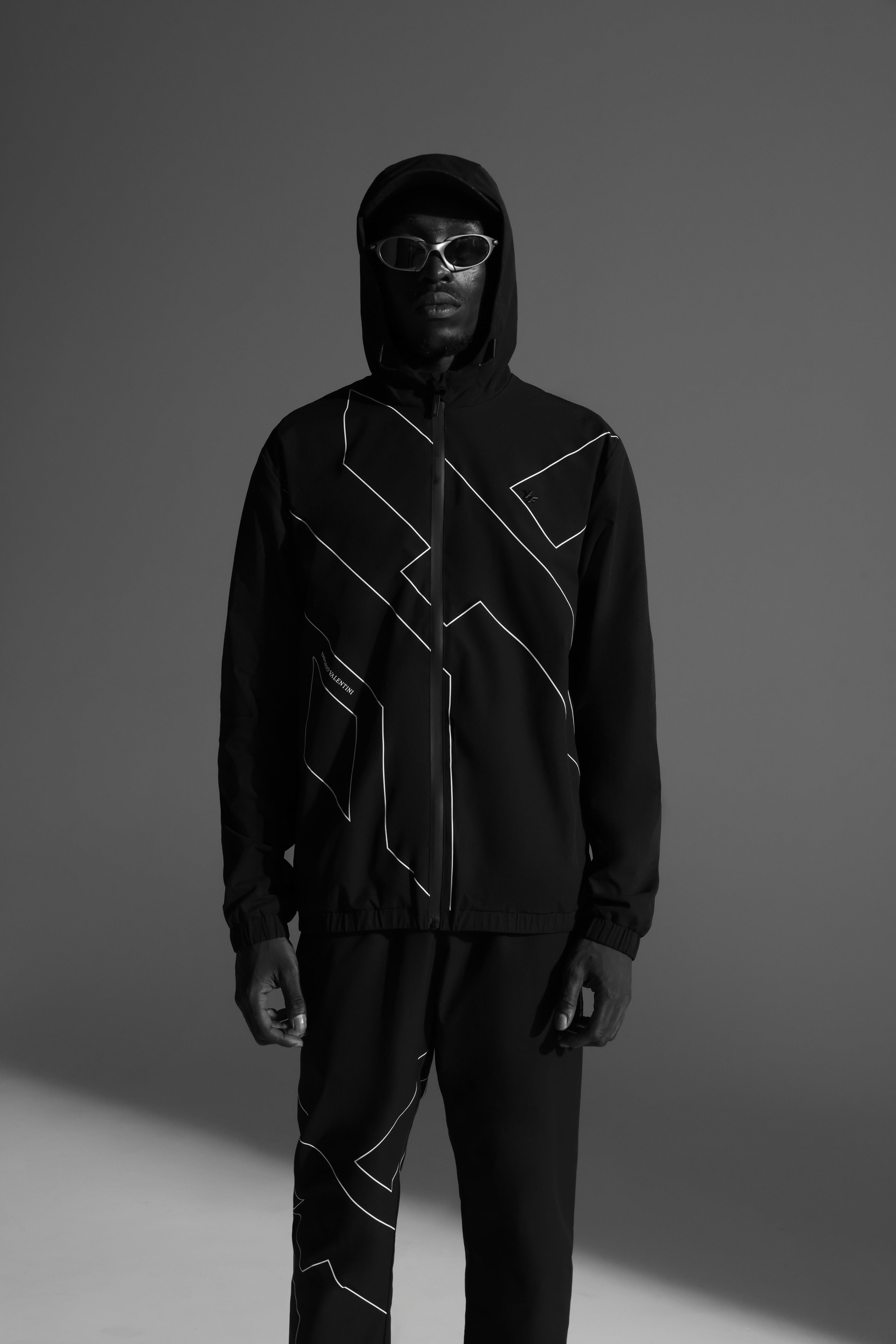 חליפת ניילון FIRENZE בעיצוב גיאומטרי