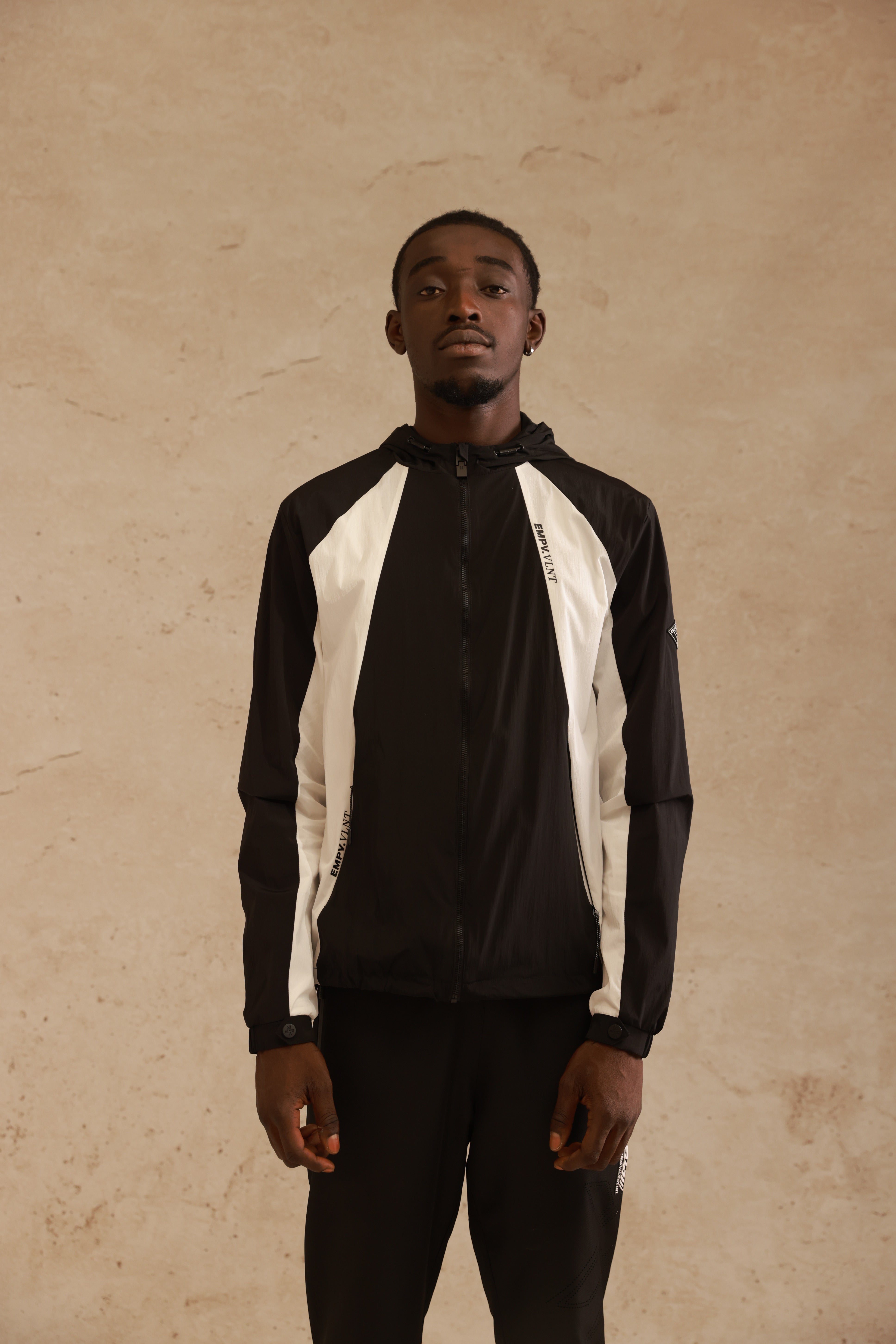 ז'קט רוח EMPORIO | Black & White Streetwear